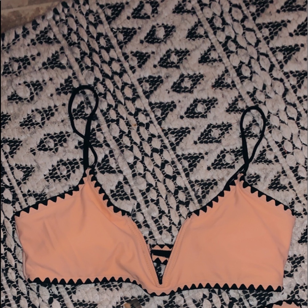 size small shein bikini never worn